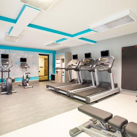 Ramada By Wyndham Cleveland Independence Ξενοδοχείο Εξωτερικό φωτογραφία