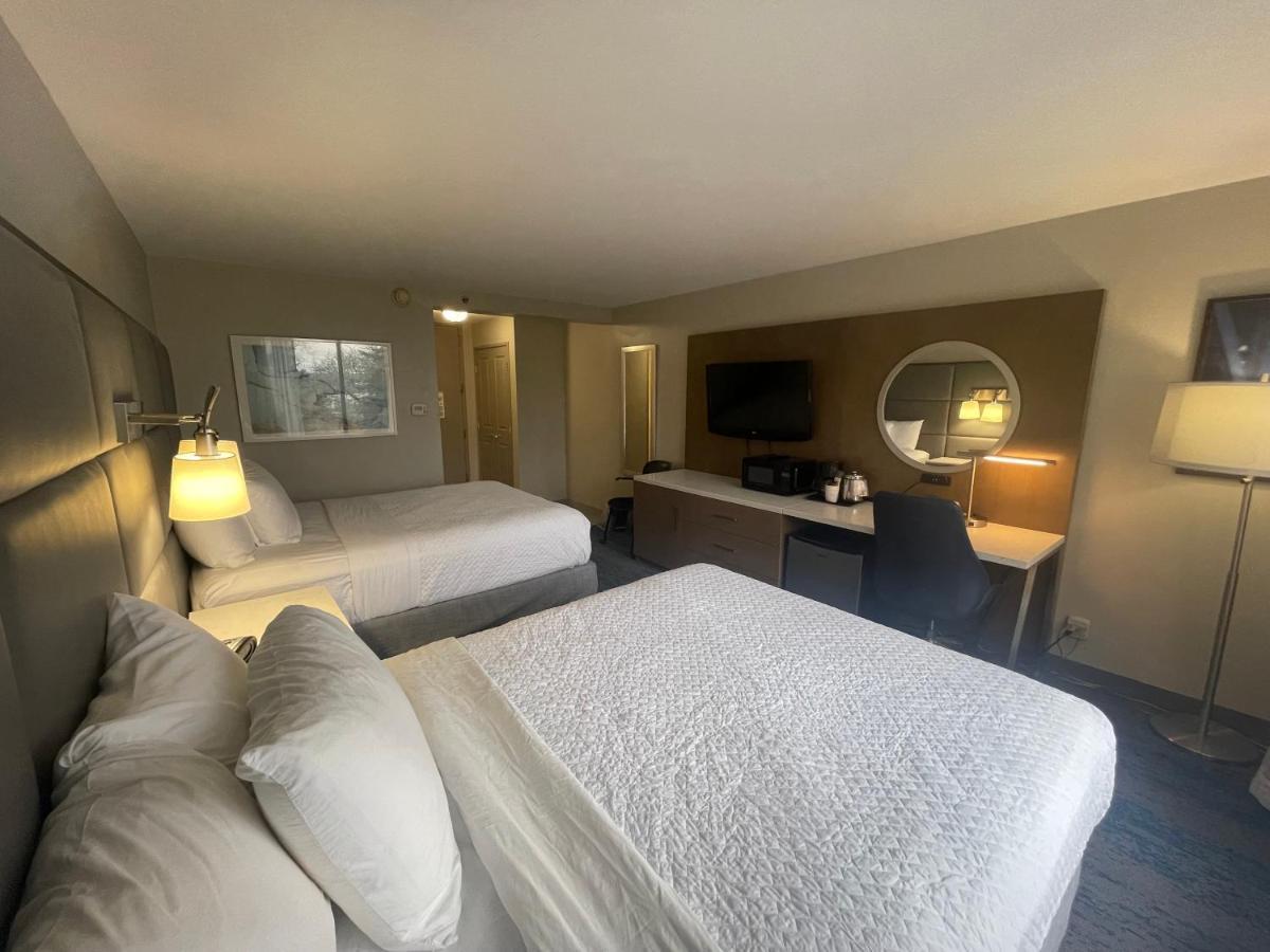 Ramada By Wyndham Cleveland Independence Ξενοδοχείο Εξωτερικό φωτογραφία