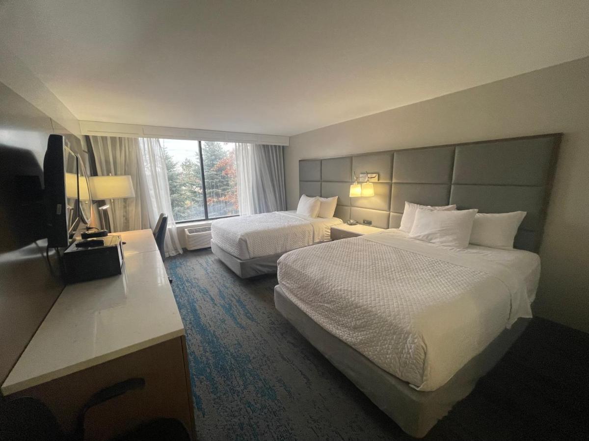 Ramada By Wyndham Cleveland Independence Ξενοδοχείο Εξωτερικό φωτογραφία