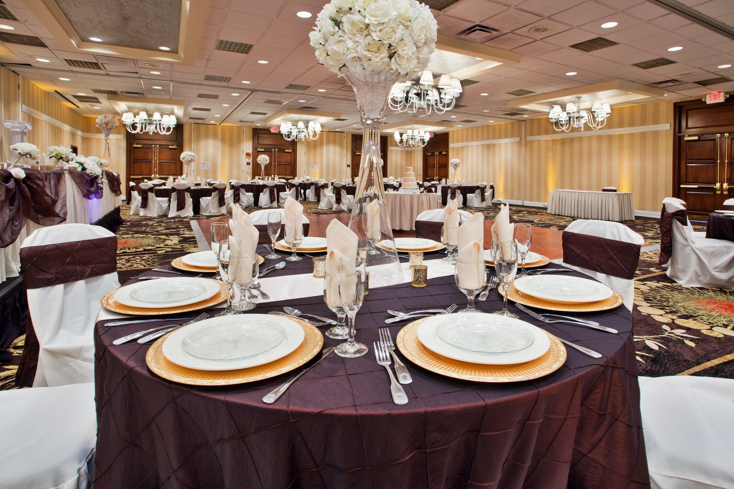 Ramada By Wyndham Cleveland Independence Ξενοδοχείο Εξωτερικό φωτογραφία